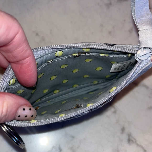 Vera Bradley Quilted Dog Print ID Holder - Picture 7 of 7